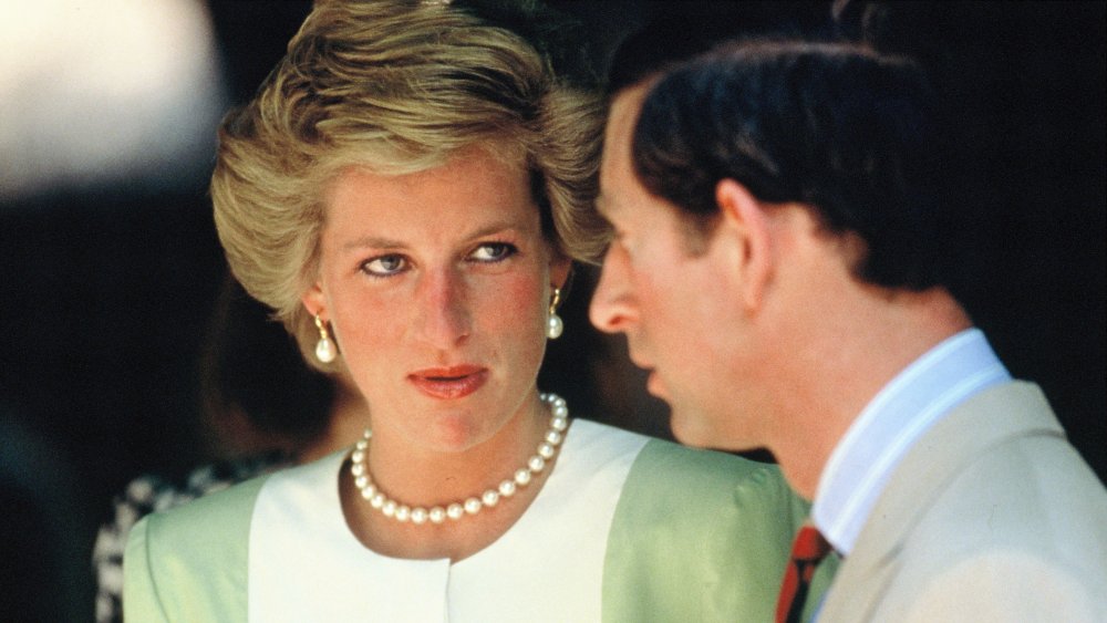 La princesse Diana s’adressant au prince Charles