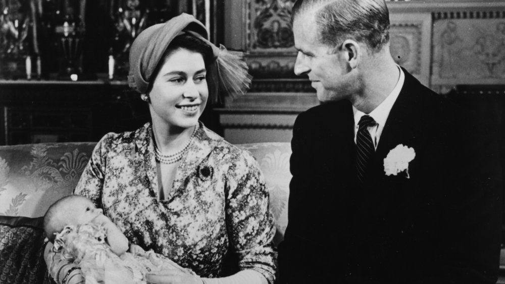 Princesse Elizabeth et prince Philip au baptême de la princesse Anne en 1950