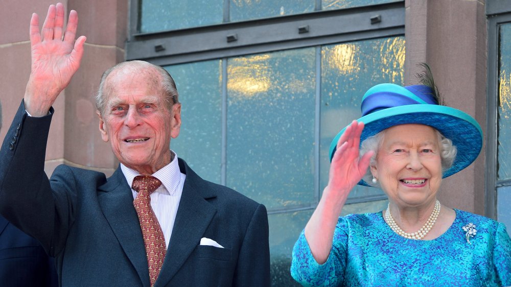 Le prince Philip et la reine Elizabeth à l’hôtel de ville de Roemer à Francfort en 2015