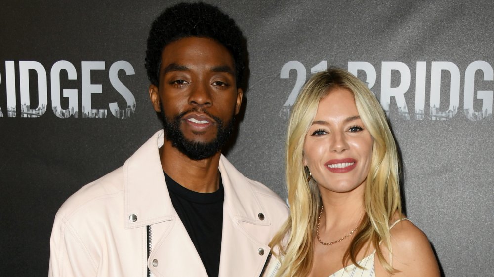 Chadwick Boseman et Sienna Miller