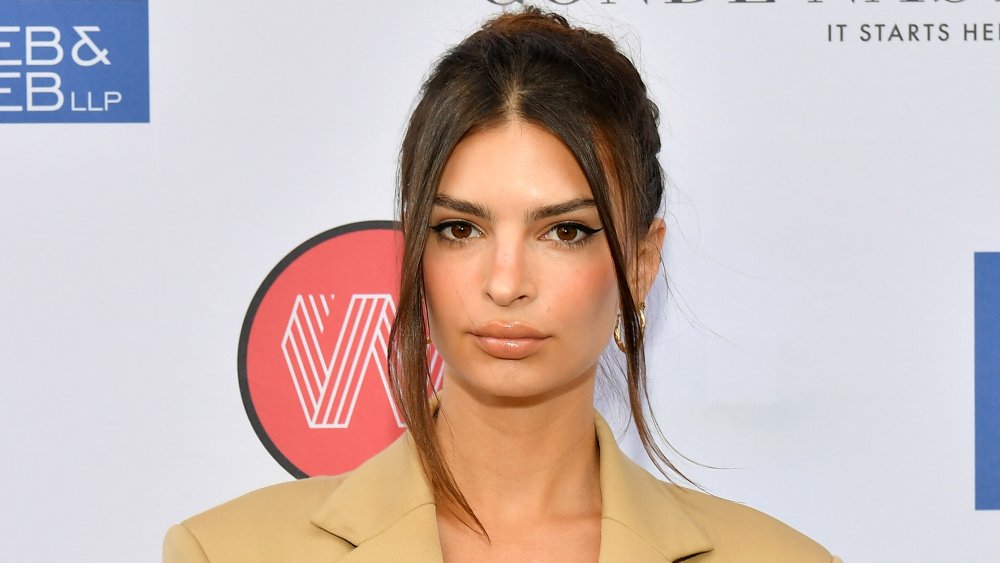 À l’intérieur des accusations troublantes d’Emily Ratajkowski