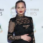 La grossesse difficile de Chrissy Teigen expliquée