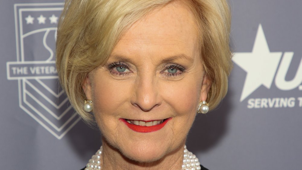 L’appui présidentiel de Cindy McCain fait parler tout le monde