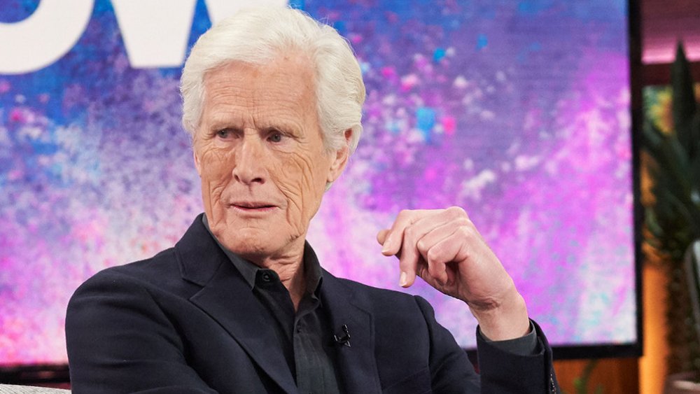 Keith Morrison a l'air inquiet lors d'une interview