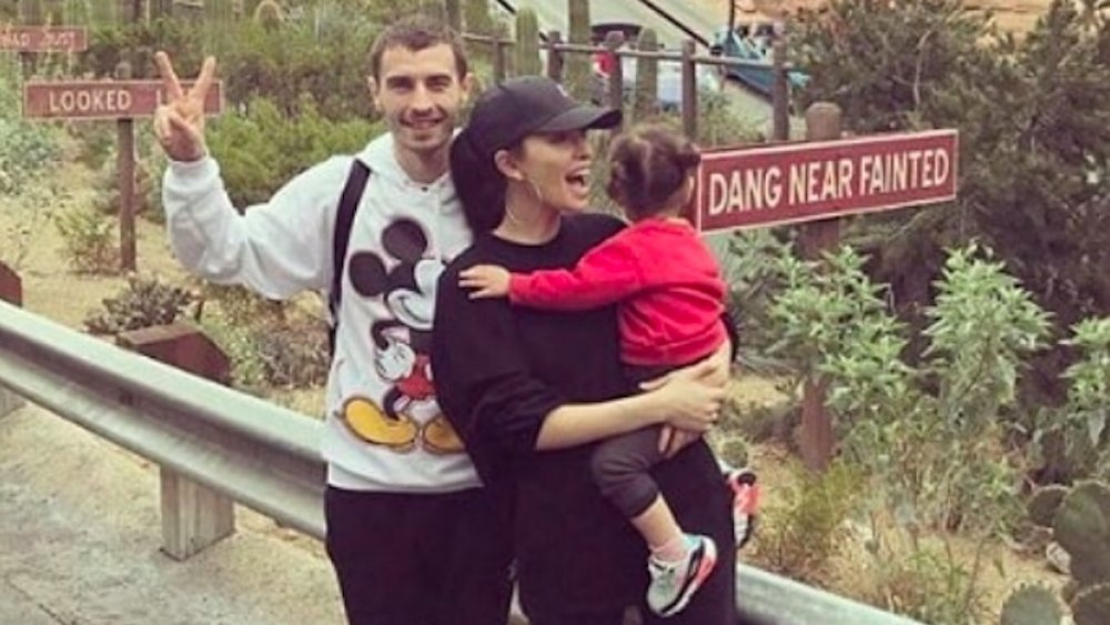 David Boyd et Christian Serratos au parc Disney California Adventure