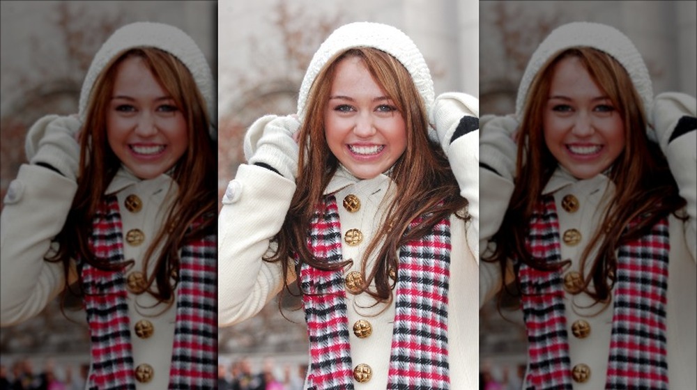 Miley Cyrus souriant