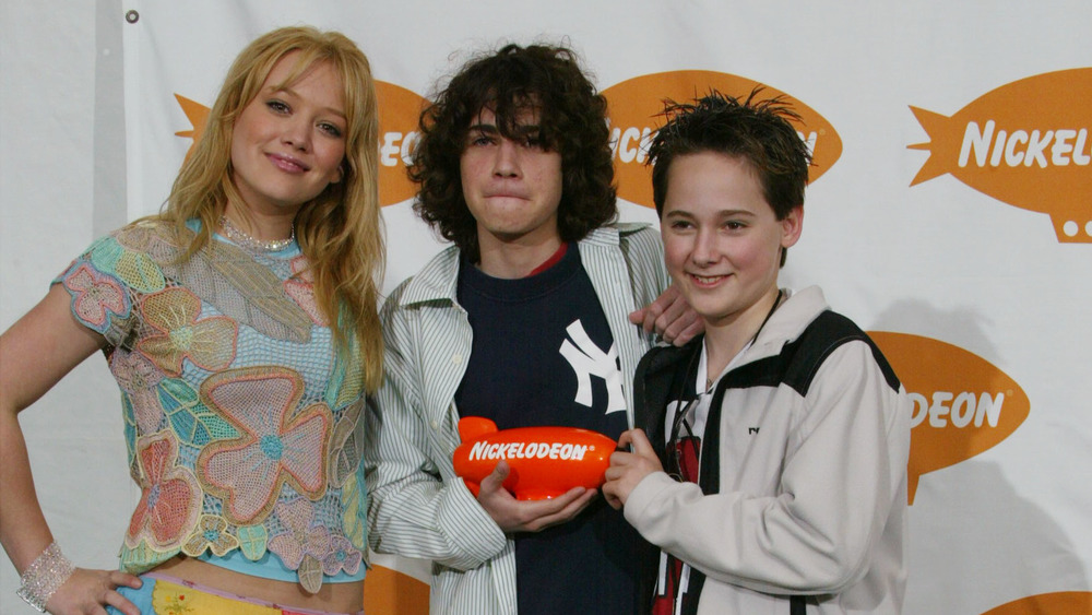 Hilary Duff et le casting de Lizzie McGuire 