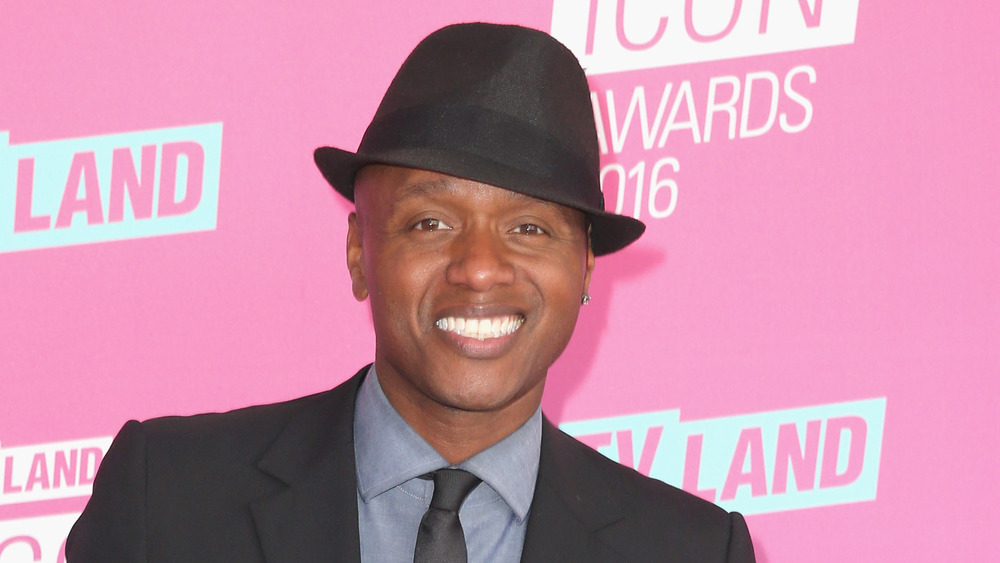 Javier Colon souriant