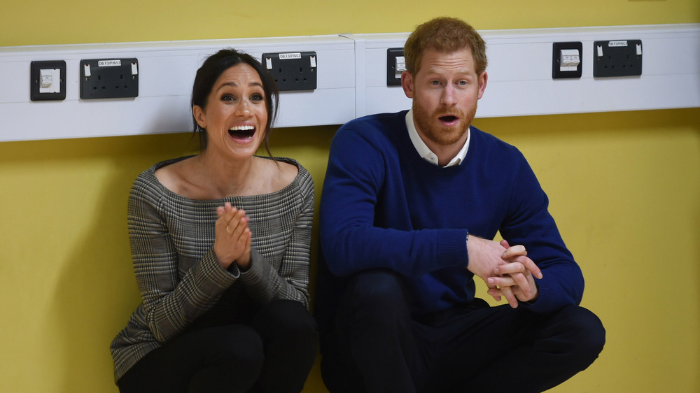 Meghan Markle et le prince Harry ont l'air surpris