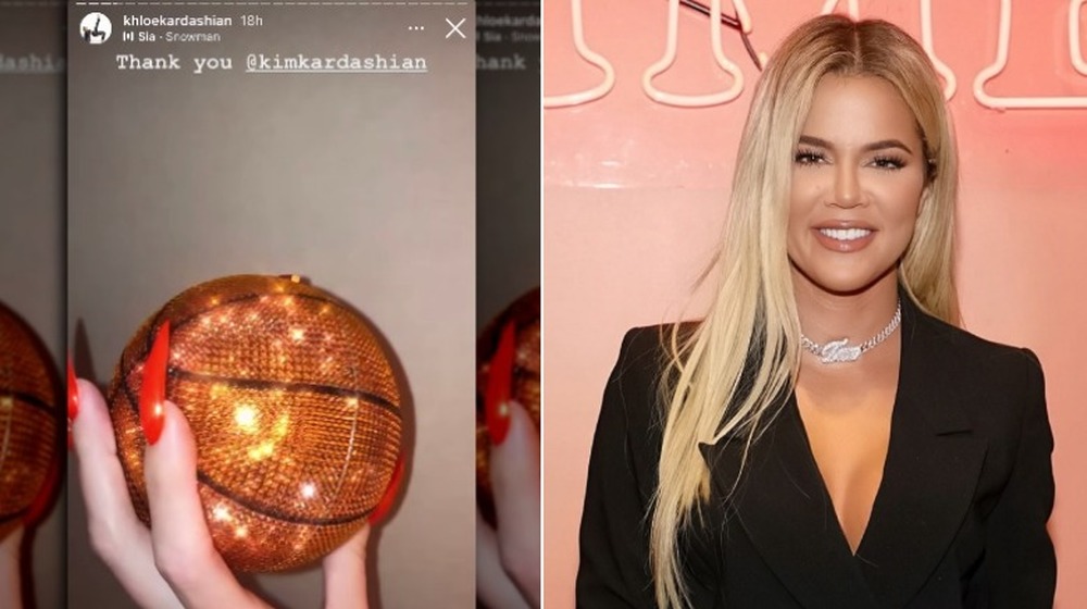 Sac à main de basket scintillant côte à côte avec Khloe Kardashian