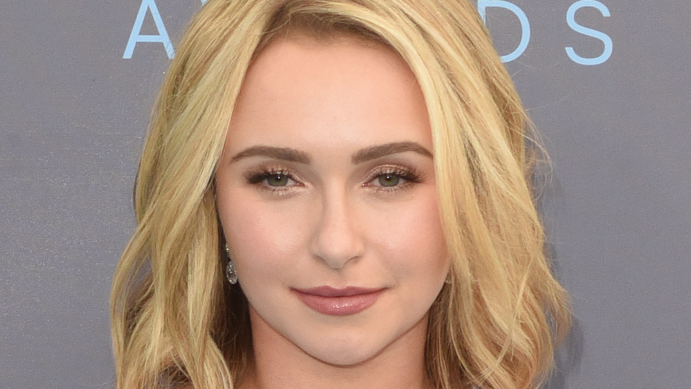 Expression neutre de Hayden Panettiere