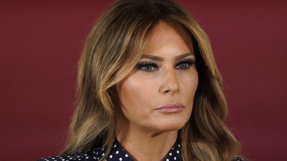 Melania Trump regarde