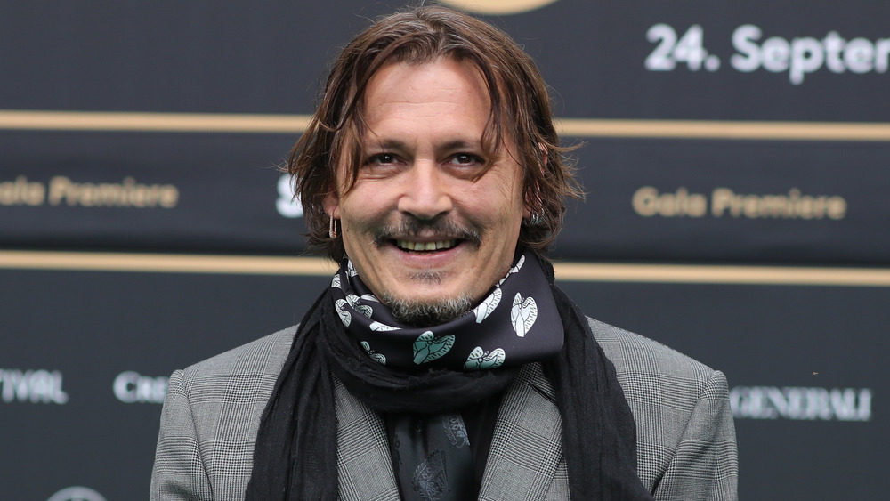 Johnny Depp souriant