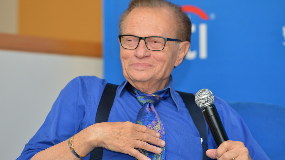 Larry King avec micro