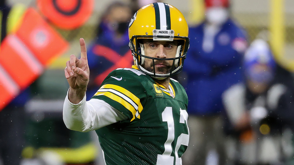 Aaron Rodgers apparaissant dans le match de la division NFL en janvier 2021