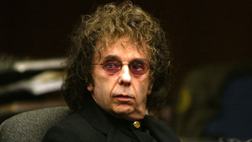 Phil Spector regardant le jury