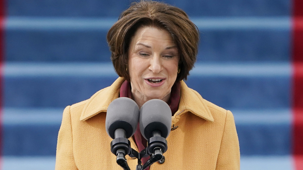 Amy Klobuchar révèle le détail «  effrayant  » que vous n’avez pas vu lors de l’inauguration