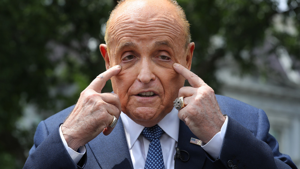 La vraie raison pour laquelle Rudy Giuliani est poursuivi pour un milliard de dollars