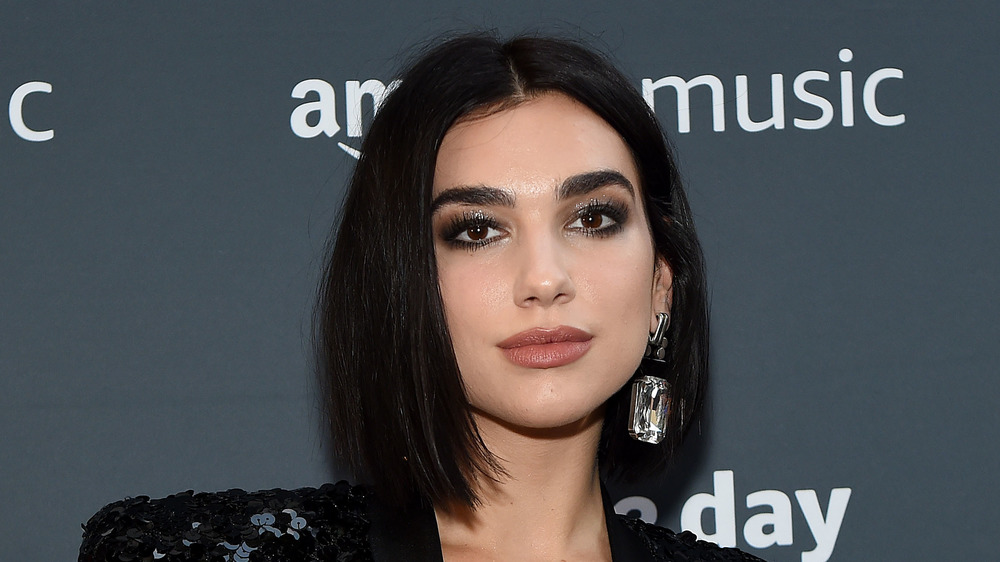 La vraie signification derrière la lévitation par Dua Lipa