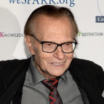 Les célébrités réagissent à la mort de Larry King