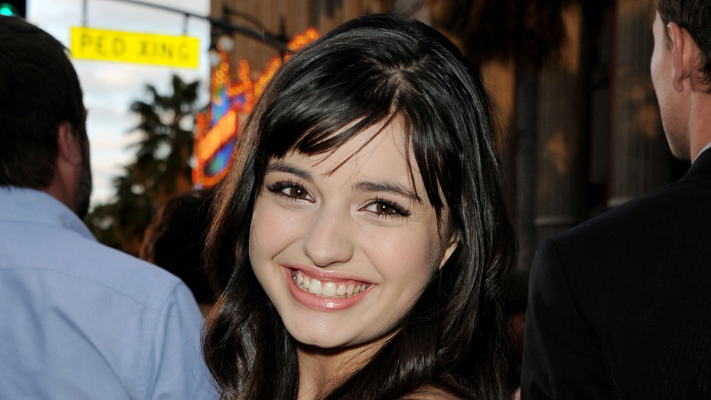 Rebecca Black sur le tapis rouge