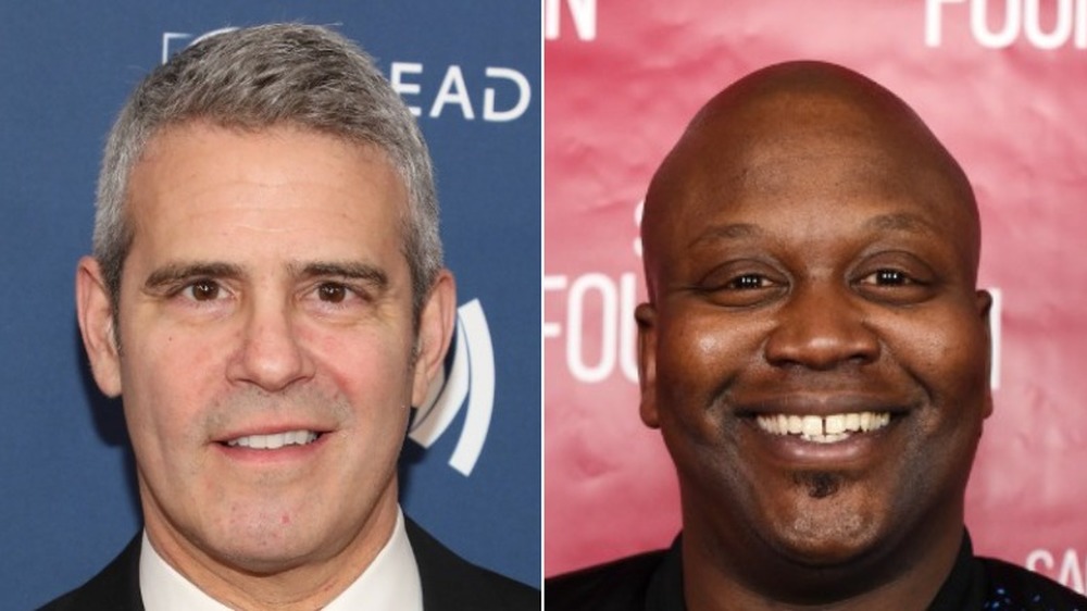 Andy Cohen et Tituss Burgess souriant