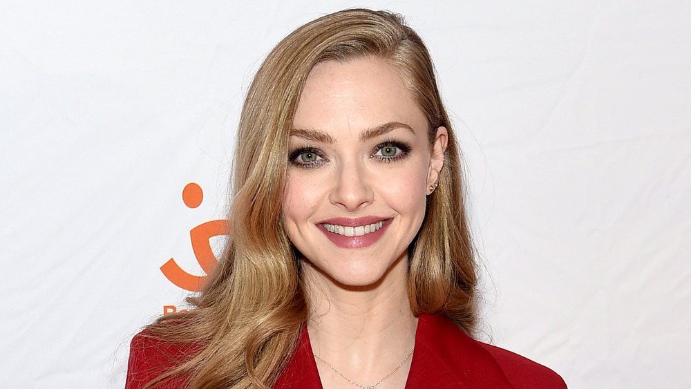 Amanda Seyfried souriante