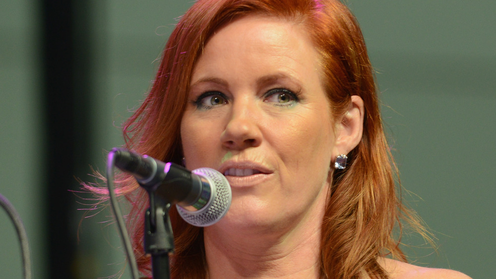 Elisa Donovan parle