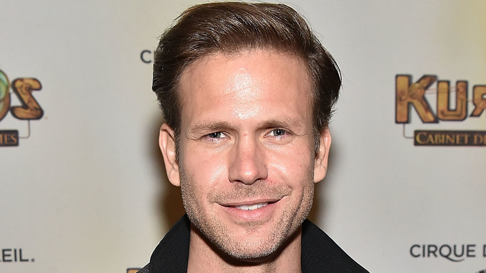 Matthew Davis souriant