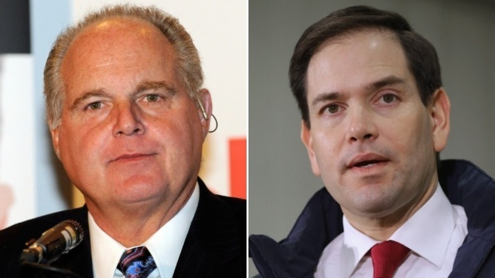 Rush Limbaugh souriant (à gauche), Marco Rubio parle (à droite)