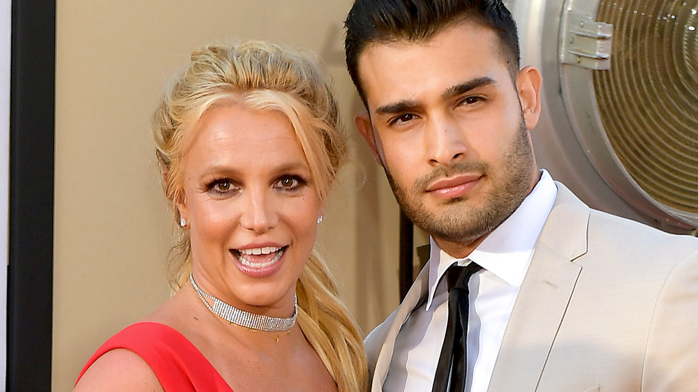 Tapis rouge de Britney Spears et Sam Asghari