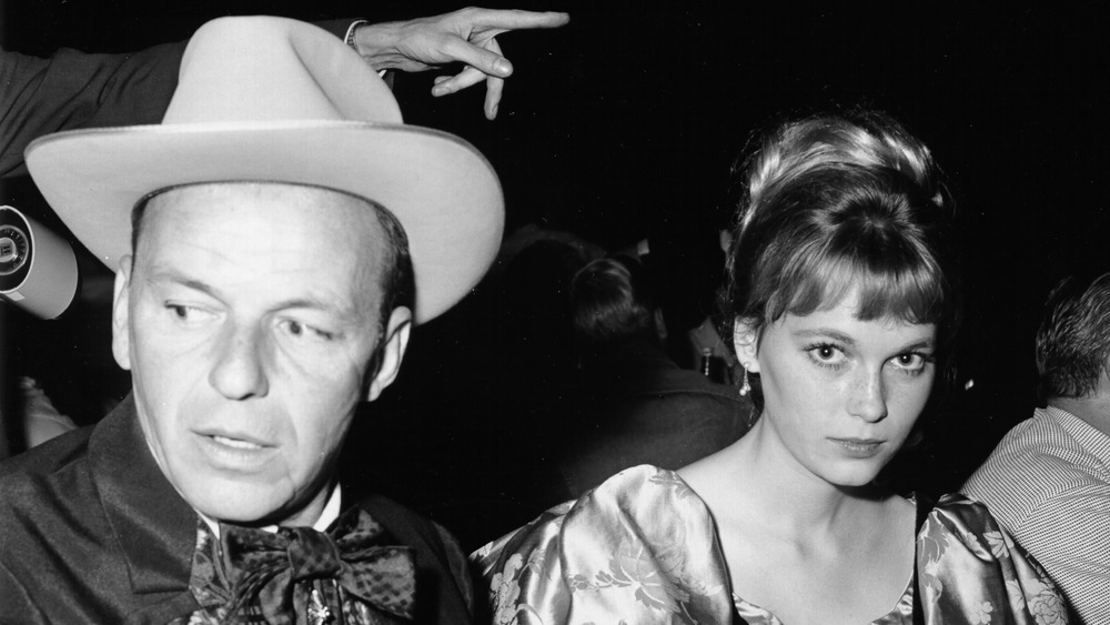 Frank Sinatra et Mia Farrow en 1965