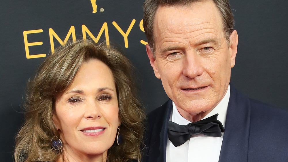 Robin Dearden et Bryan Cranston posant ensemble