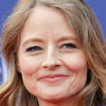 Jodie Foster répond enfin aux rumeurs d’Aaron Rodgers