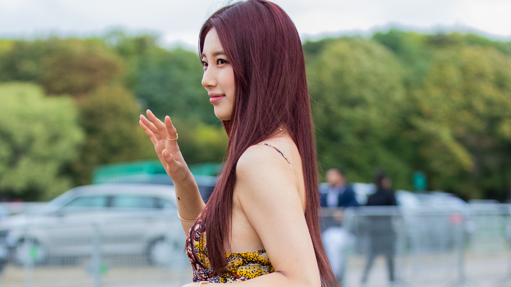 Bae Suzy à la Fashion Week de Paris en 2020