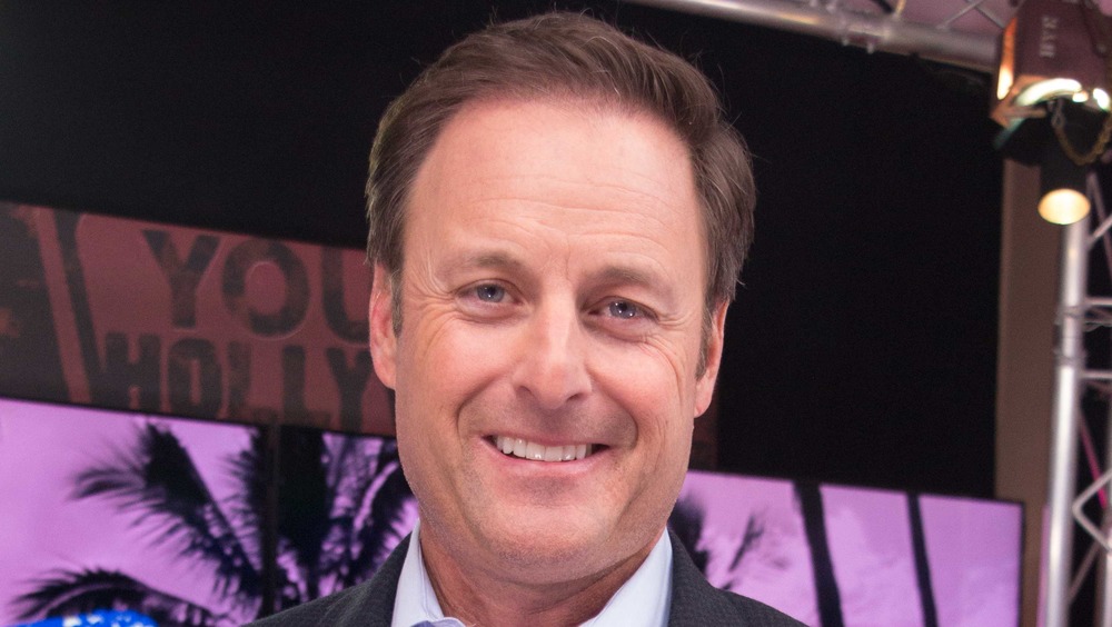 Chris Harrison posant lors d'un événement