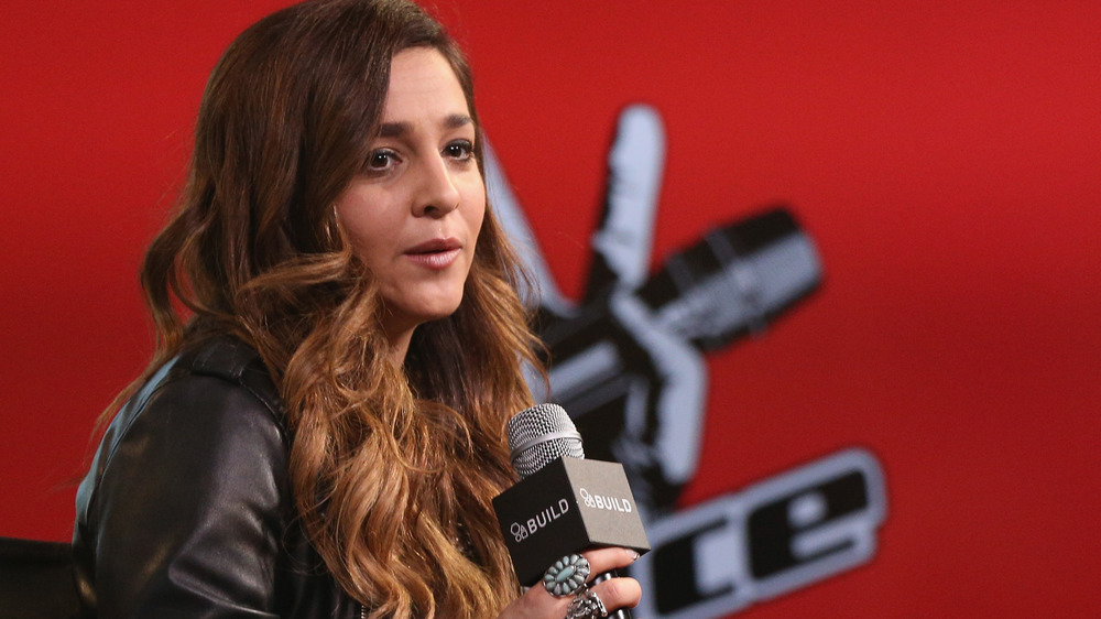 Alisan Porter fait la promotion de The Voice