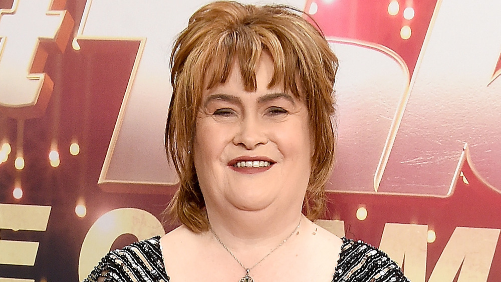 Susan Boyle souriant lors d'un événement