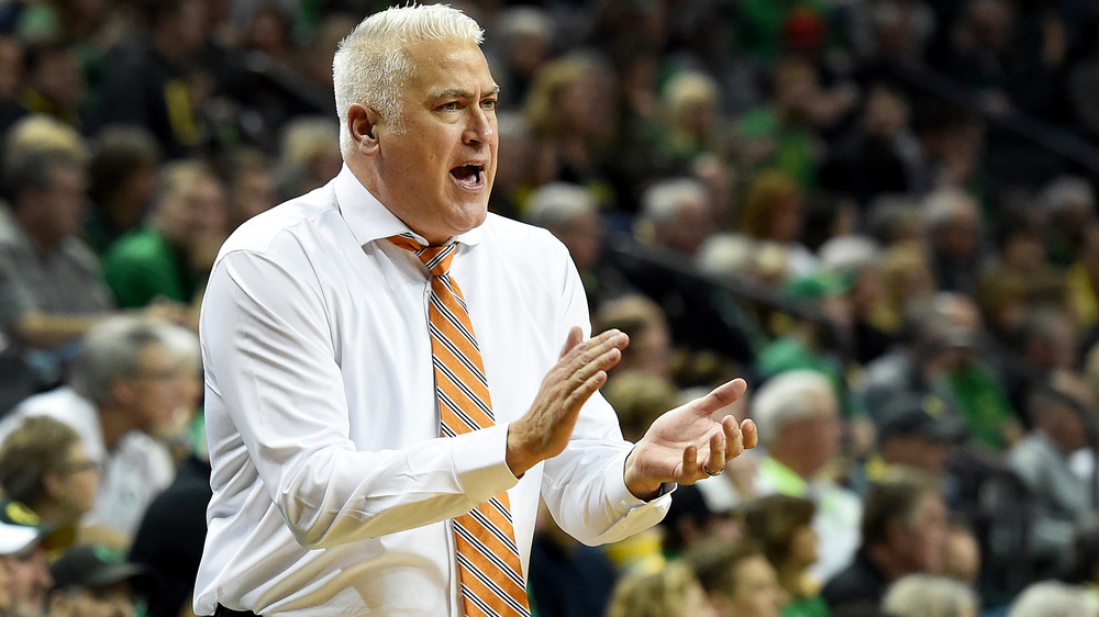 Wayne Tinkle sur le terrain 