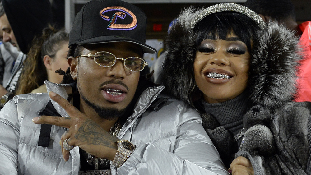  Quavo et Saweetie assistent à un match de football entre les Ravens de Baltimore et les Rams de Los Angeles