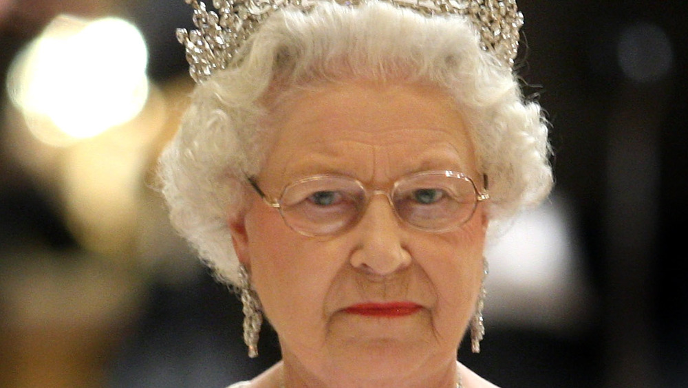 La reine Elizabeth a fait sa première apparition publique de l’année et voici ce qui s’est passé