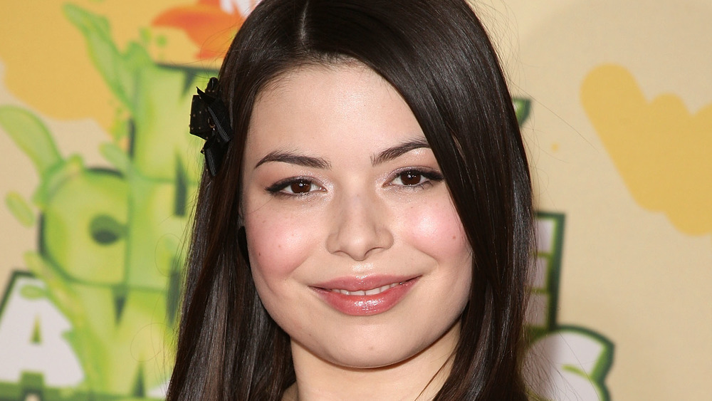 La transformation de Miranda Cosgrove fait tourner les têtes