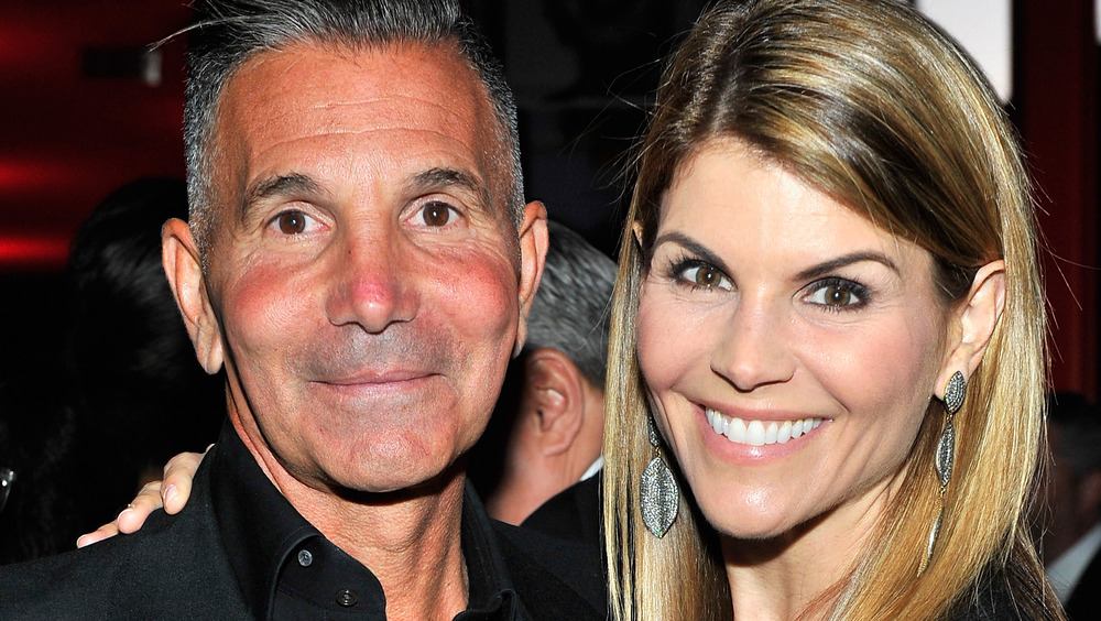 Mossimo Giannulli et Lori Loughlin souriant