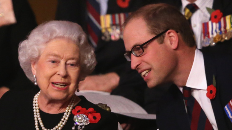 La reine Elizabeth et le prince William lors d'un événement royal