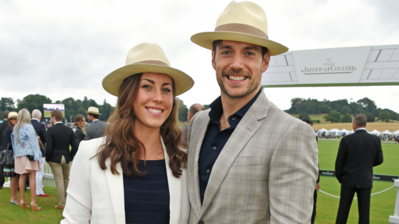 Lucy Cork et Henry Cavill lors d'un match de polo en 2017