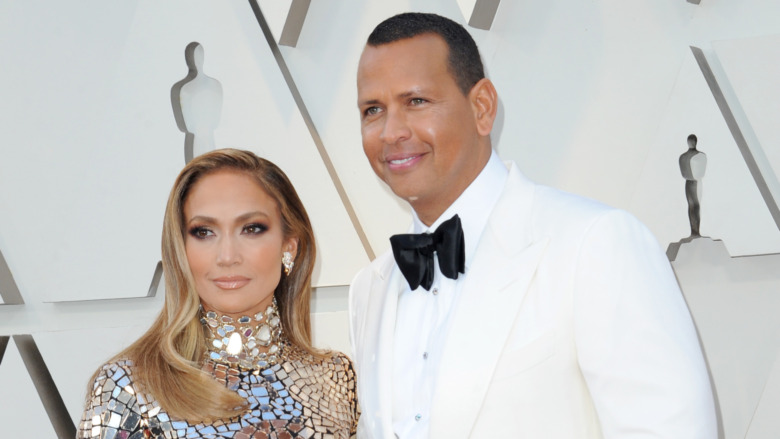 Jennifer Lopez, Alex Rodriguez, posant