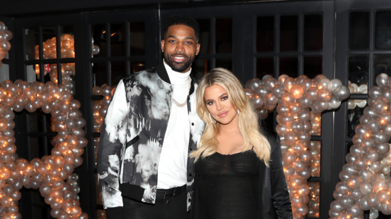 Khloe Kardashian Tristan Thompson posant