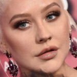 Comment Christina Aguilera se sent vraiment à propos de son enfance