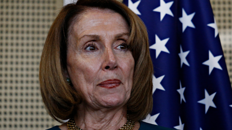 La nouvelle biographie de Nancy Pelosi fait tourner les têtes.  Voici pourquoi