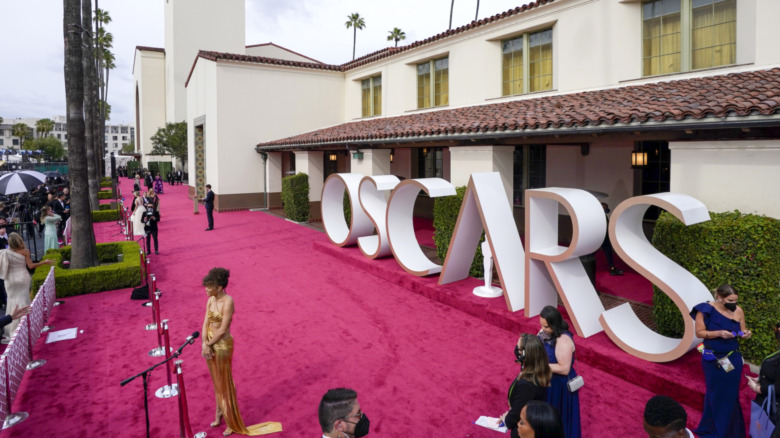 L’emplacement des Oscars a Twitter Fuming.  Voici pourquoi